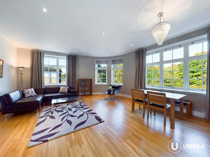 1 Bedroom Flat To Rent In Logie Green Road, Canonmills, Edinburgh, EH7