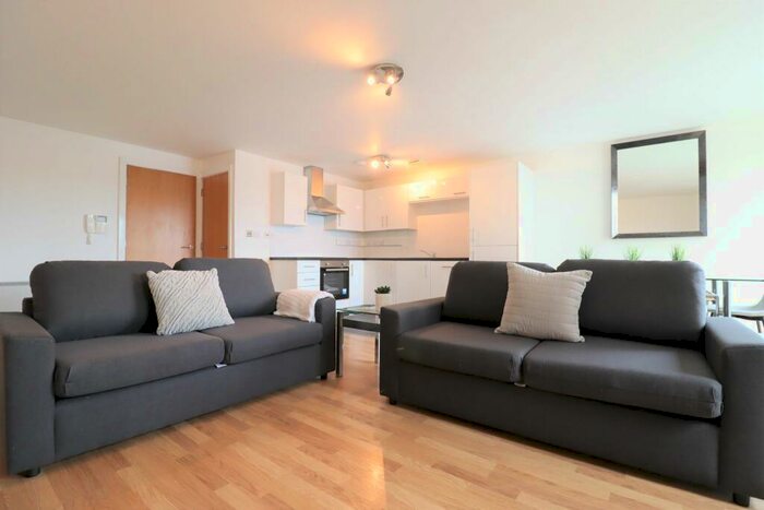 2 Bedroom Flat To Rent In The Cube, Cowbridge Road East, Cardiff, CF11