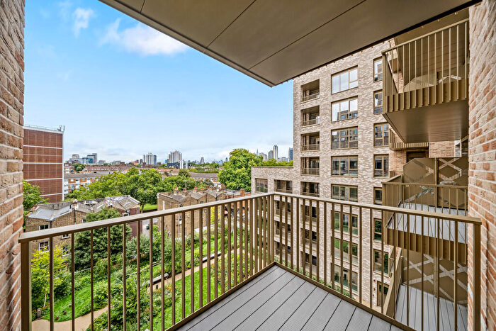 1 Bedroom Apartment To Rent In Oval Village, Oval, SE11