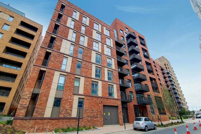 1 Bedroom Flat To Rent In Blenheim Mansions, Mary Neuner Road, London, N8