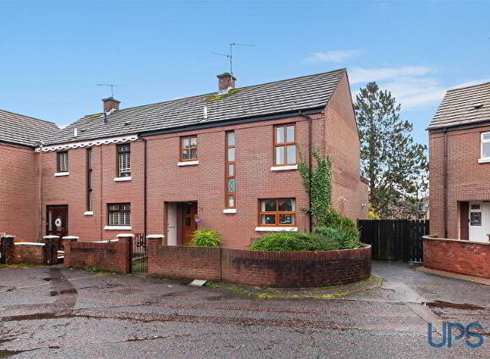 3 Bedroom End Of Terrace House For Sale In Colinbrook Park, Belfast, BT17