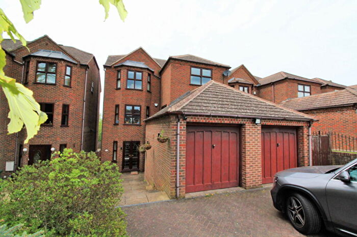 5 Bedroom Detached House For Sale In High Park Crescent, Sedgley, DY3