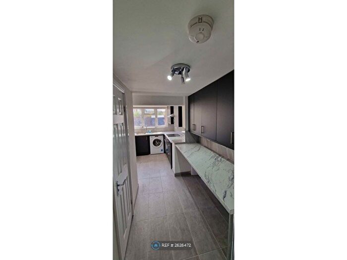 4 Bedroom Terraced House To Rent In Grasmere Road, London, SE25