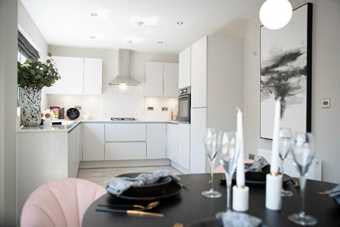 4 Bedroom Detached House For Sale In Brook View, New Warrington Road, Wincham, Cheshire, CW9
