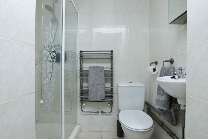 7 Bedroom Semi-Detached House For Sale In Elms Avenue, Ramsgate, CT11