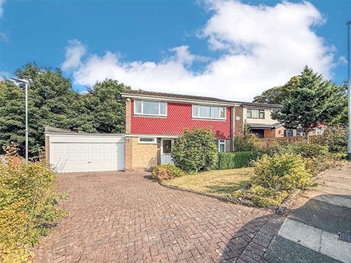 4 Bedroom Detached House For Sale In Earlswood Park, Gateshead, NE9