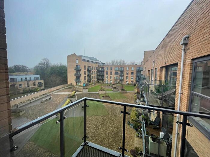 2 Bedroom Apartment To Rent In The Embankment, Nash Mills Wharf, Hemel Hempstead, HP3