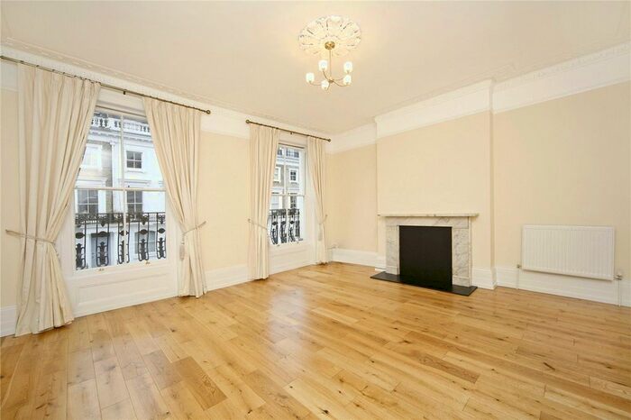 3 Bedroom Maisonette To Rent In Alexander Street, London, W2