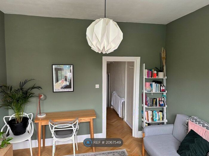 1 Bedroom Flat To Rent In Lascotts Road, London, N22