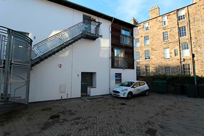 2 Bedroom Flat To Rent In Dublin Street Lane North, New Town, Edinburgh, EH3