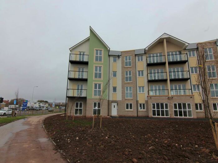 2 Bedroom Flat To Rent In Airoh End, Oakwood Park, Weston-super-Mare, BS24