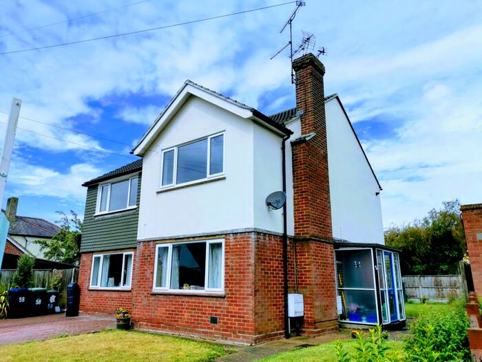 2 Bedroom Flat To Rent In Old Bridge Road, Whitstable, CT5