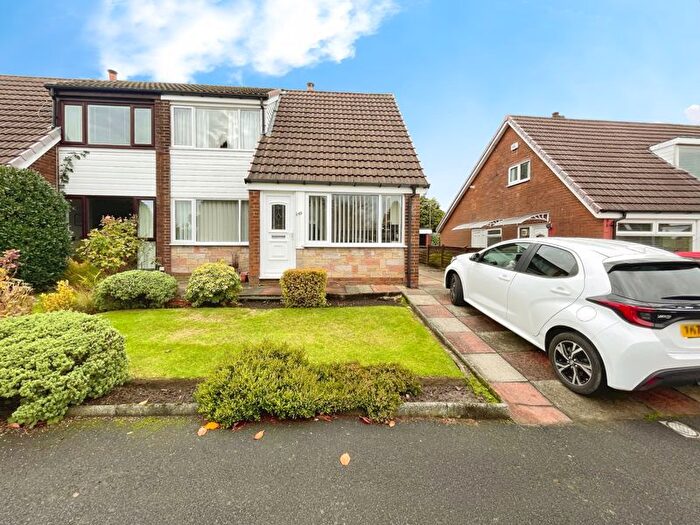 3 Bedroom Semi Detached House For Sale In Shorefield Mount, Egerton, BL7