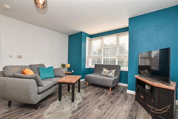 2 Bedroom Flat For Sale In Fairview Farm Road, Ballyclare, BT39