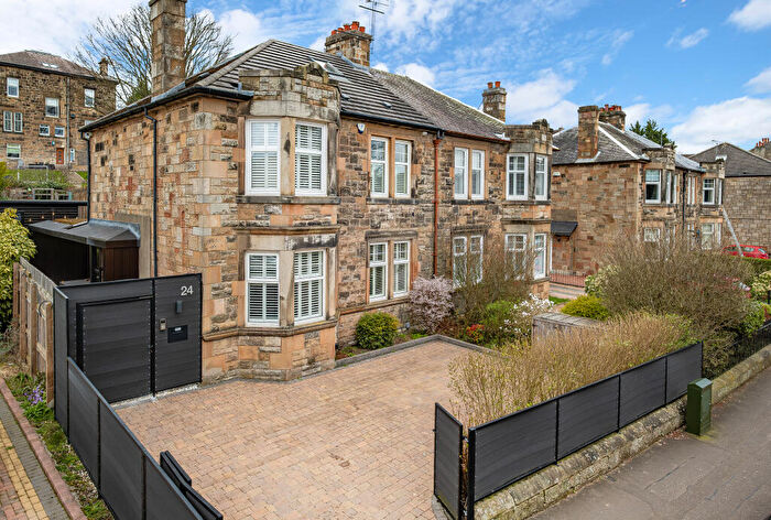 4 Bedroom Semi Detached House For Sale In Johnstone Drive, Rutherglen, Glasgow, G73