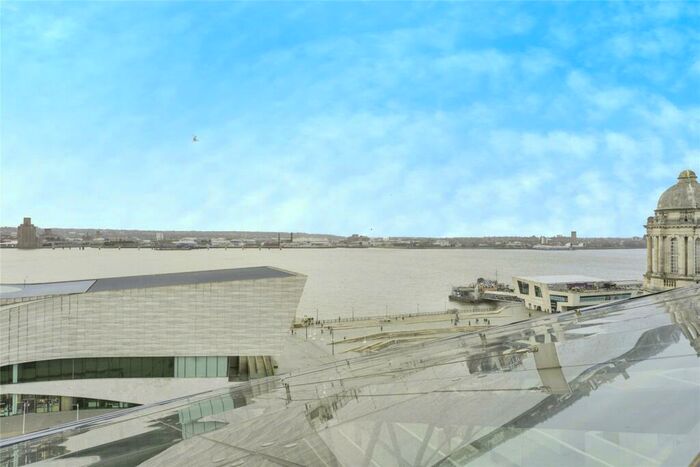 2 Bedroom Flat For Sale In Mann Island, Liverpool, Merseyside, L3