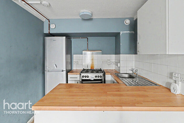 1 Bedroom Apartment For Sale In Sadler Close, Mitcham, CR4