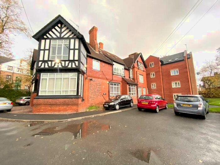 3 Bedroom Flat To Rent In The Gables, , Manchester, M14