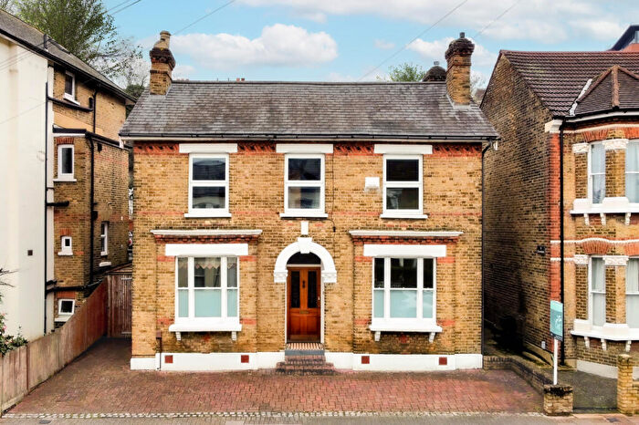 4 Bedroom Detached House To Rent In Ravensbourne Road, Bromley, BR1