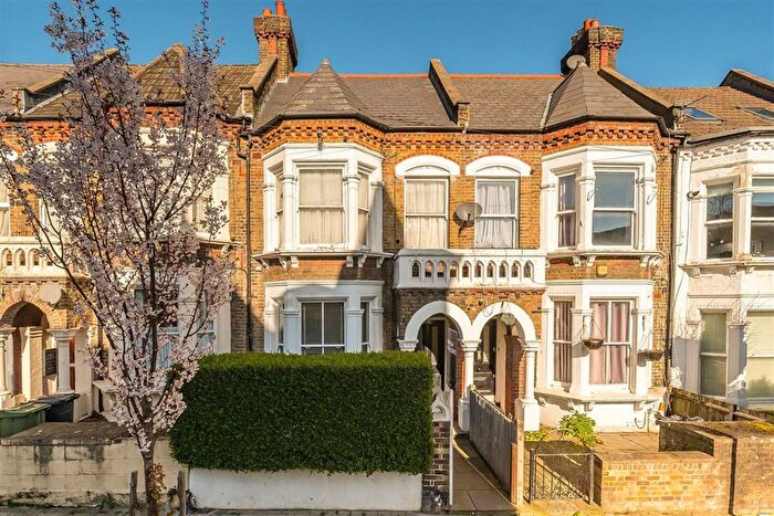 2 Bedroom Flat For Sale In Leander Road, Brixton, SW2