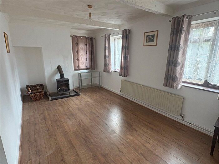 3 Bedroom Detached House For Sale In Chulkhurst, Biddenden, Ashford, Kent, TN27