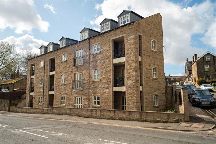 2 Bedroom Flat For Sale In Sherborne Road, Bradford, BD10