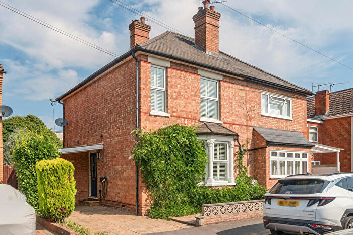 2 Bedroom Semi-Detached House For Sale In Crockford Park Road, Addlestone, KT15