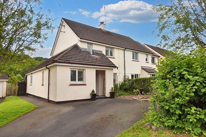 3 Bedroom Semi-Detached House For Sale In Oaktree Park, Sticklepath, Okehampton, EX20