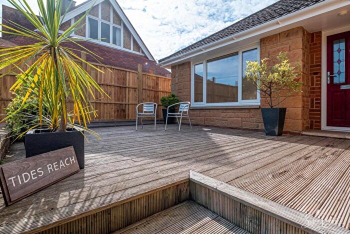 3 Bedroom Detached Bungalow For Sale In Bay Road, Freshwater, PO40