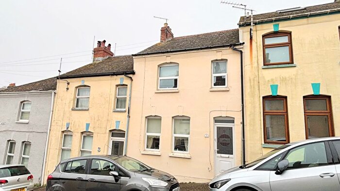 3 Bedroom Terraced House For Sale In Brymers Avenue, Portland, DT5