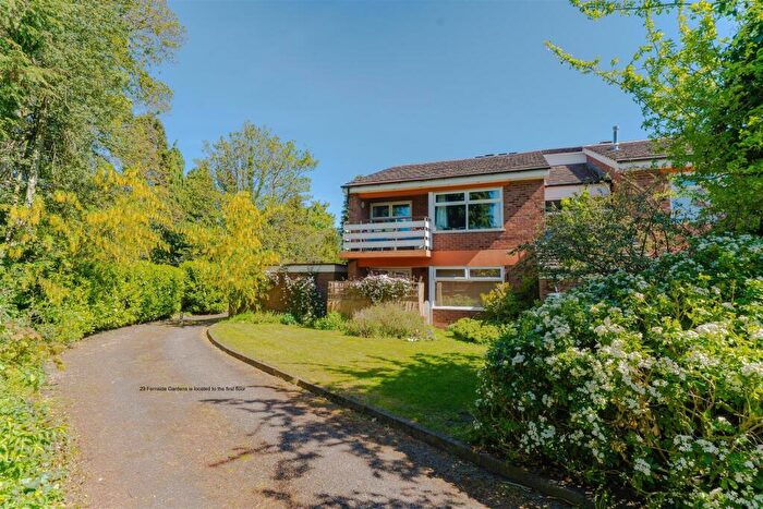 2 Bedroom Flat For Sale In Fernside Gardens, Moseley, Birmingham, B13