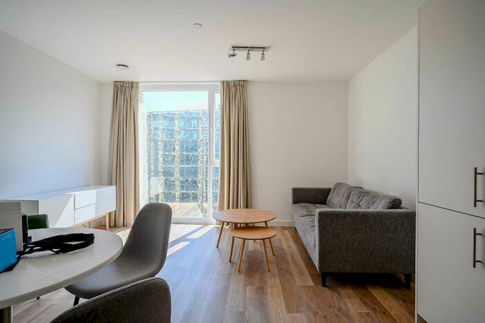 2 Bedroom Flat To Rent In Apartment - The Wullcomb, Highcross Street, , Furnished, LE1