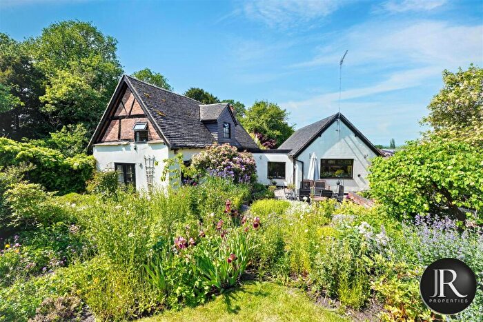 4 Bedroom Detached House For Sale In Butts Cottage, Great Haywood, ST18