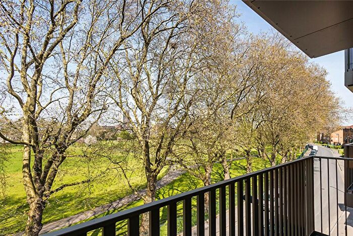 2 Bedroom Duplex To Rent In Neptune Wharf, London, SE8