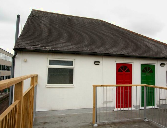 1 Bedroom Flat To Rent In High Road, Beeston, Nottingham, NG9