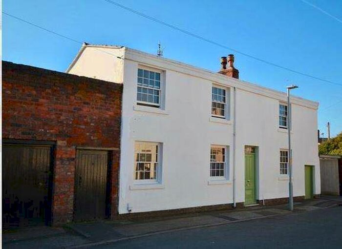 4 Bedroom Detached House To Rent In Bath Street, Waterloo, Liverpool, L22