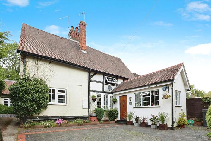3 Bedroom Cottage For Sale In Hill Cottages, Farthing Lane, Curdworth, Sutton Coldfield, B76