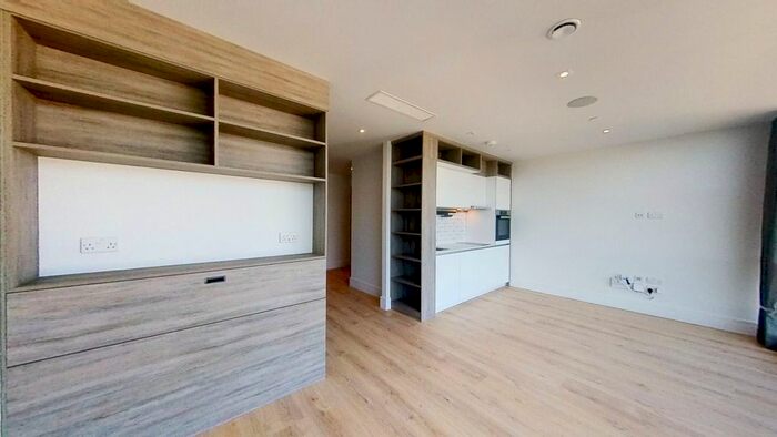 Studio To Rent In Station Road, Addlestone, KT15