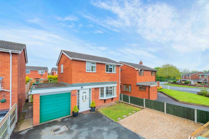3 Bedroom Detached House For Sale In Burnham Avenue, Shrewsbury, SY2