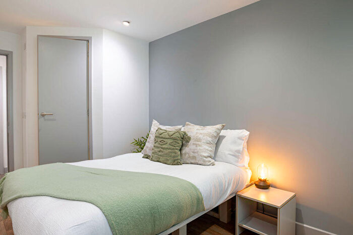 1 Bedroom Private Hall To Rent In Stoddart Street, NE2