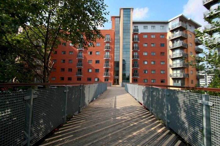 2 Bedroom Flat To Rent In Velocity West, City Walk LS11