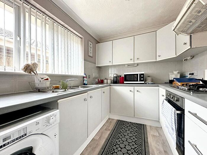 2 Bedroom Semi-Detached Bungalow For Sale In Dorothy Avenue, Peacehaven, BN10