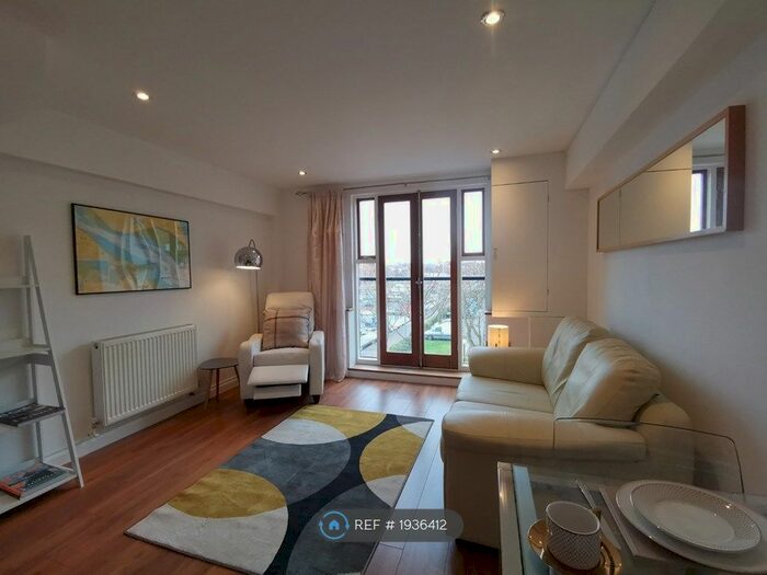 2 Bedroom Flat To Rent In Hull Marina, Hull, HU1