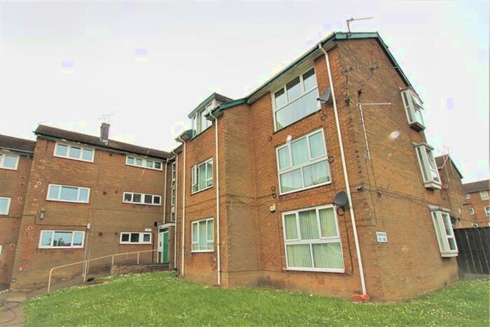 2 Bedroom Flat To Rent In Stradbroke Road, Sheffield, Sheffield, S13