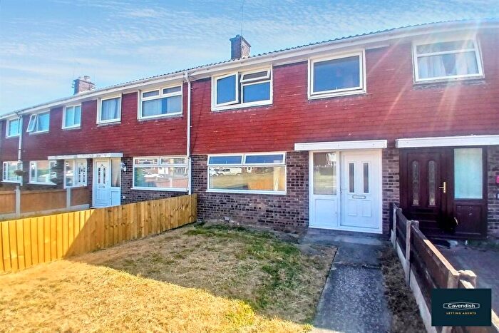 3 Bedroom Terraced House To Rent In Saxon Way, Chester, CH1