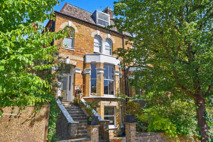 4 Bedroom End Of Terrace House For Sale In Dartmouth Park Avenue, Dartmouth Park, London, NW5
