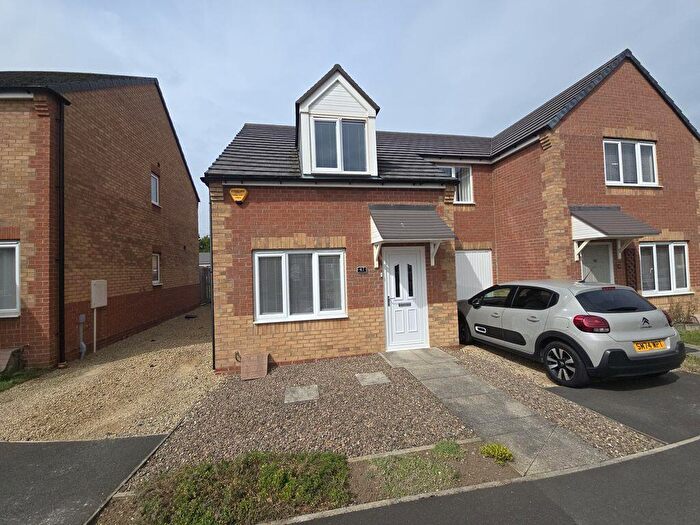 3 Bedroom Semi-Detached House For Sale In Albatross Way, Windmill Park, Ashington, NE63