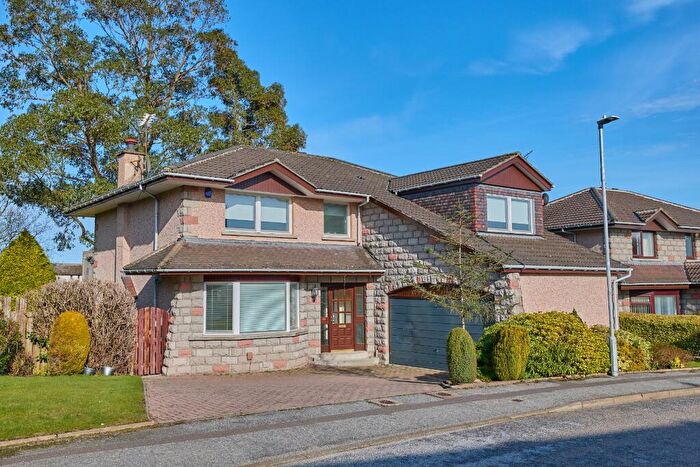 4 Bedroom Detached House To Rent In Queens Den, Aberdeen, AB15