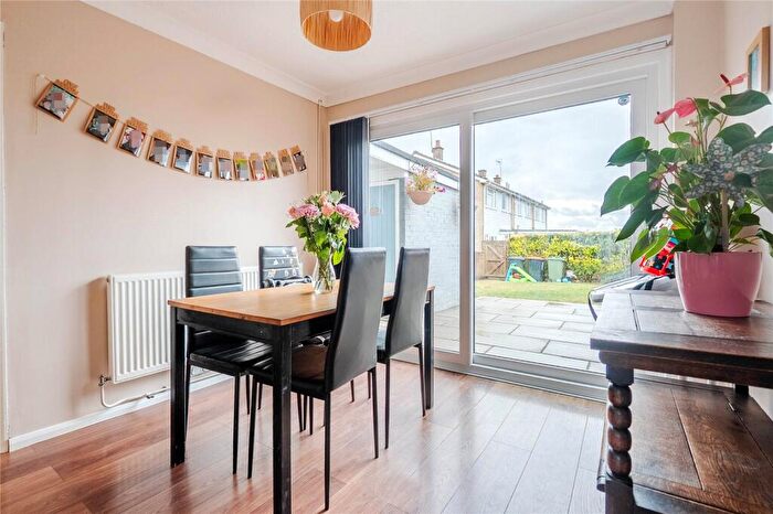 3 Bedroom Terraced House For Sale In The Chilterns, Kensworth, Beds, LU6