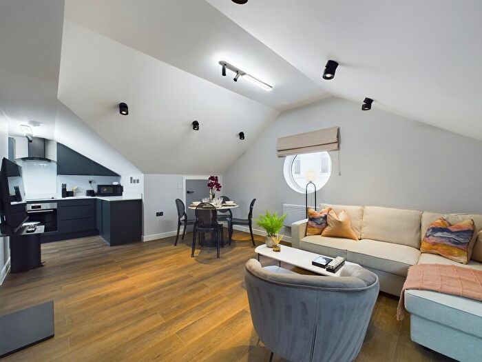 Apartment To Rent In Montague Street, Worthing, BN11